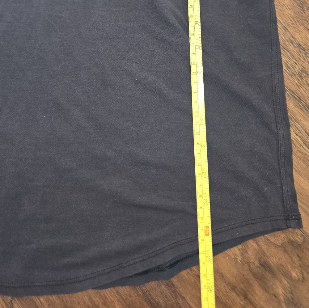 Lululemon Athletica Black Athletic Workout Tank - Picture 6 of 6